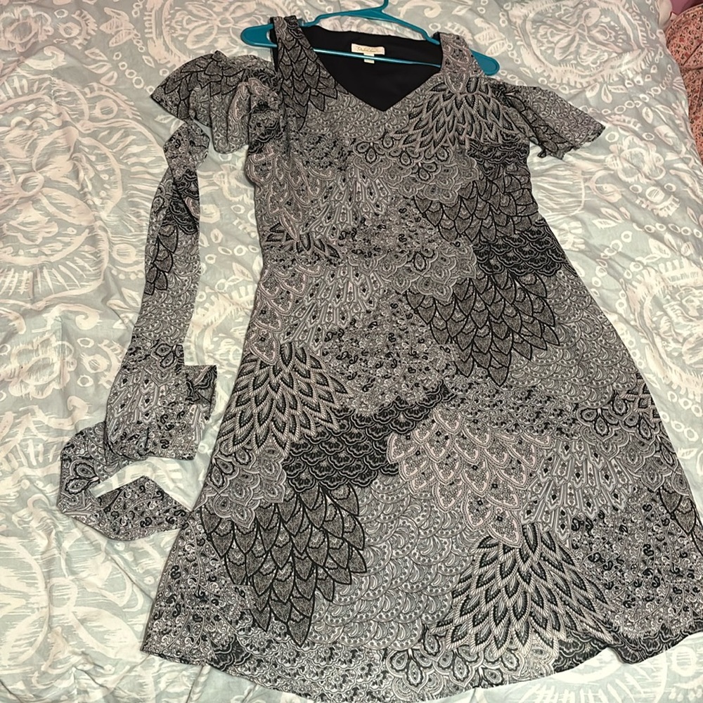 Black/Gray & White Paisley and Flower Print Open Shoulder Dress